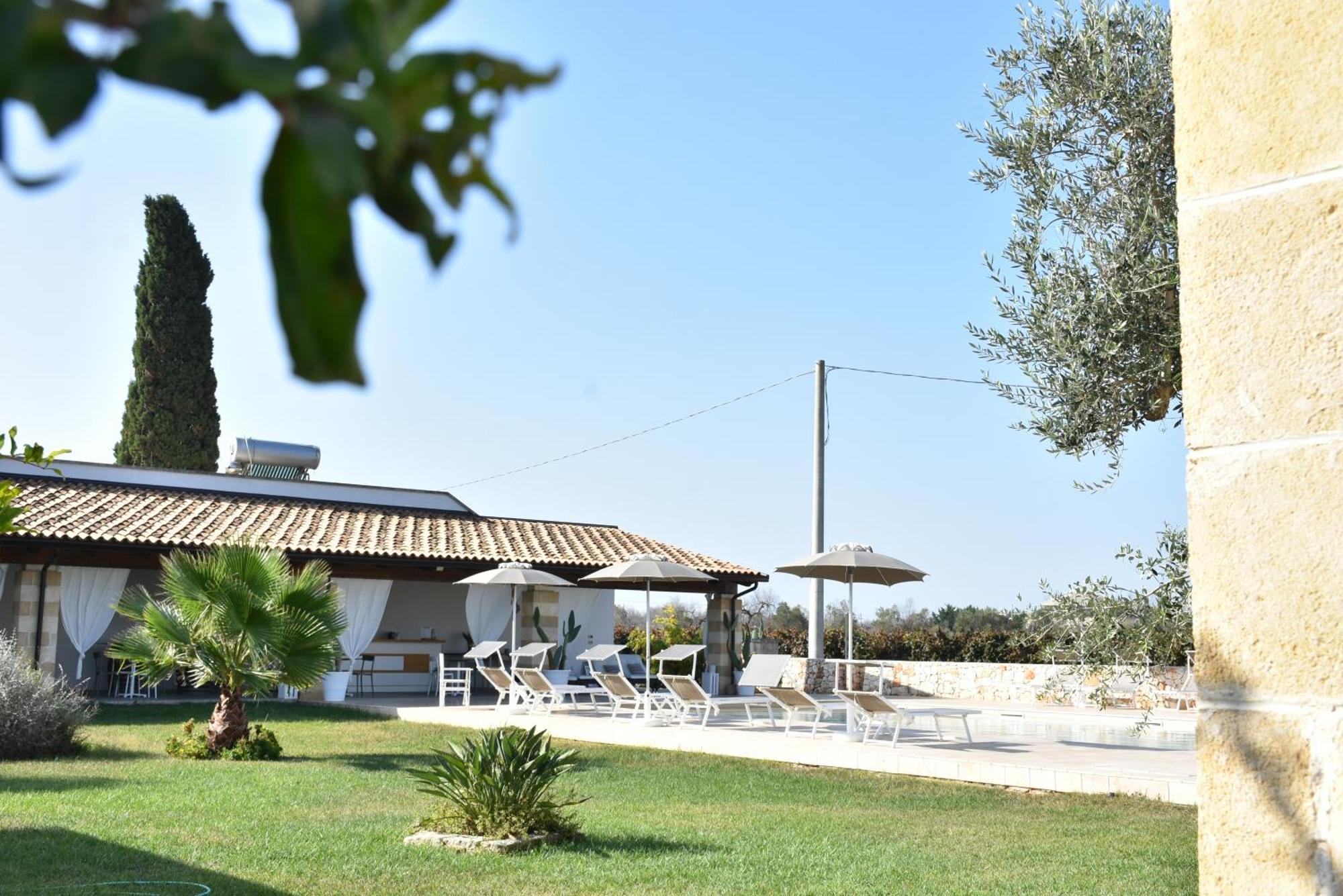 Masseria Tenuta Flora Maria Leverano Exterior foto
